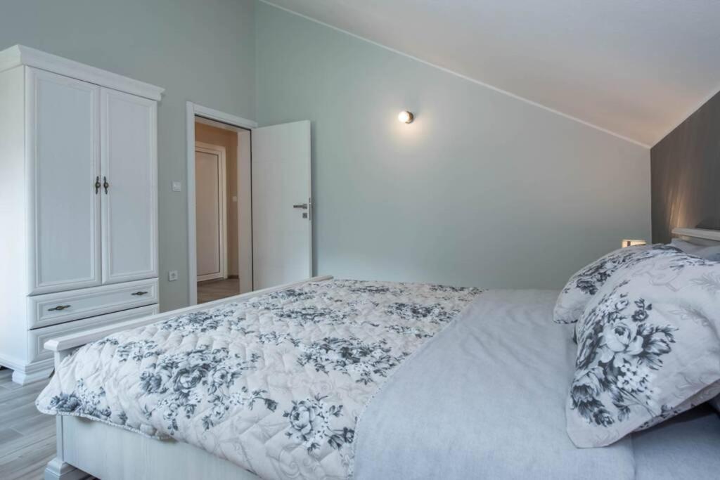 Apartment Vento Di Bocche Котор Екстериор снимка